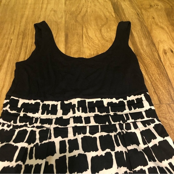 Boden Black White Brick Pattern Stretch Dress Women Size 4 Sleeveless 29” Long - Picture 3 of 10